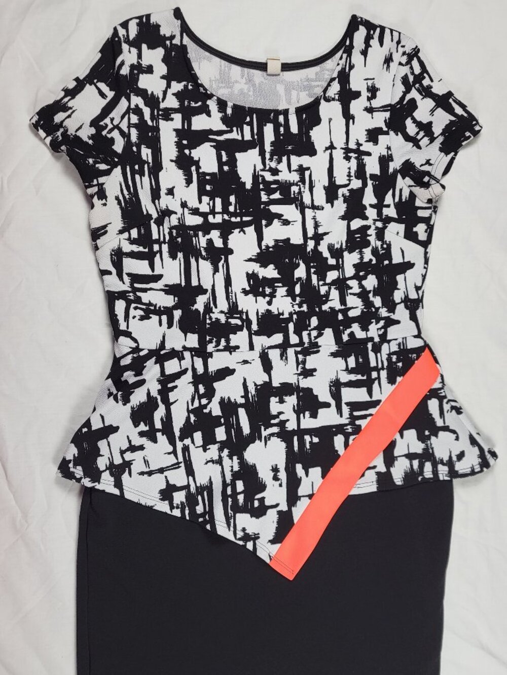 MaRu Dress Women's Short Sleeve Black White Office Day Out Lightweight Short